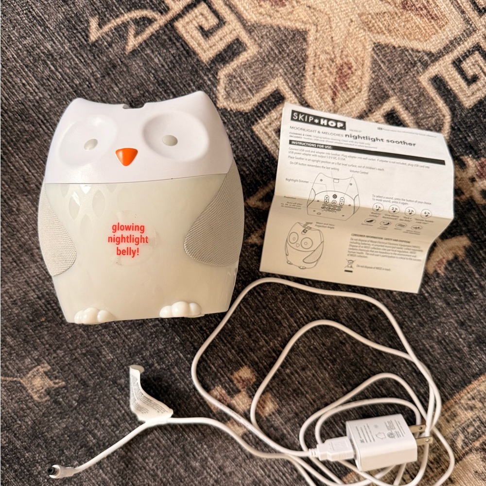 Skip Hop White and Orange Owl Nightlight